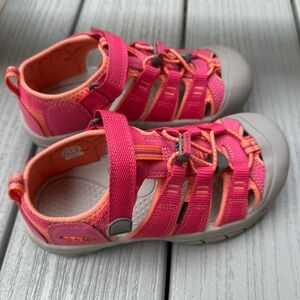Keen Newport girl’s Sandals